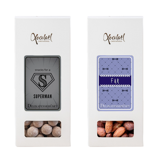 2 æsker med farsdags indstik med hhv saltede mandler og hasselnødder med nougat