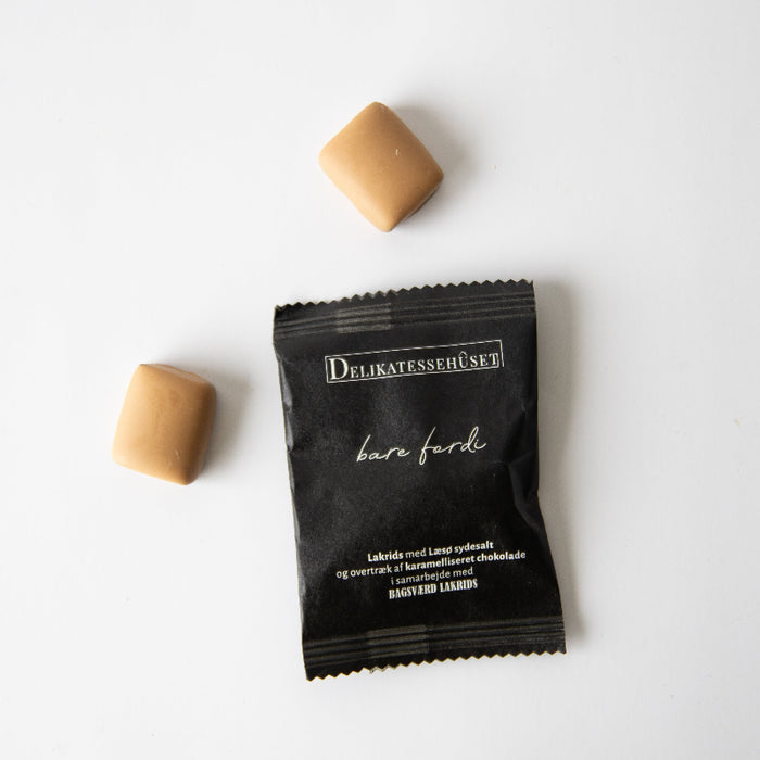 Delikatessehuset og Bagsværd lakrids har lavet en serie af smukke flowposer, som passer perfekt til de fleste gaveanledninger