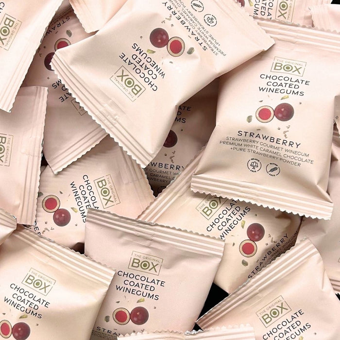 STORKØB, Vingummi med karamel chokolade og jordbær. Flowpack - Box the original (50 stk.)