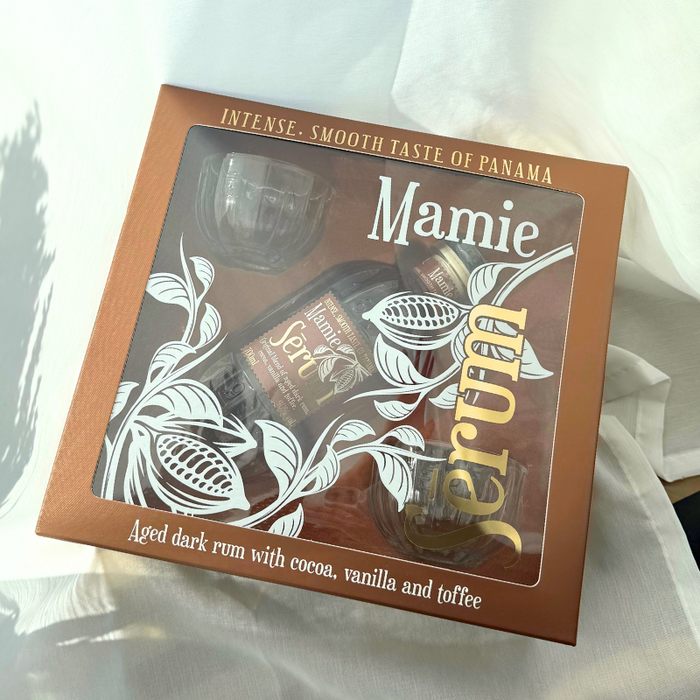 Eksklusiv gaveæske med Serum Mamie rom og to Serum romglas