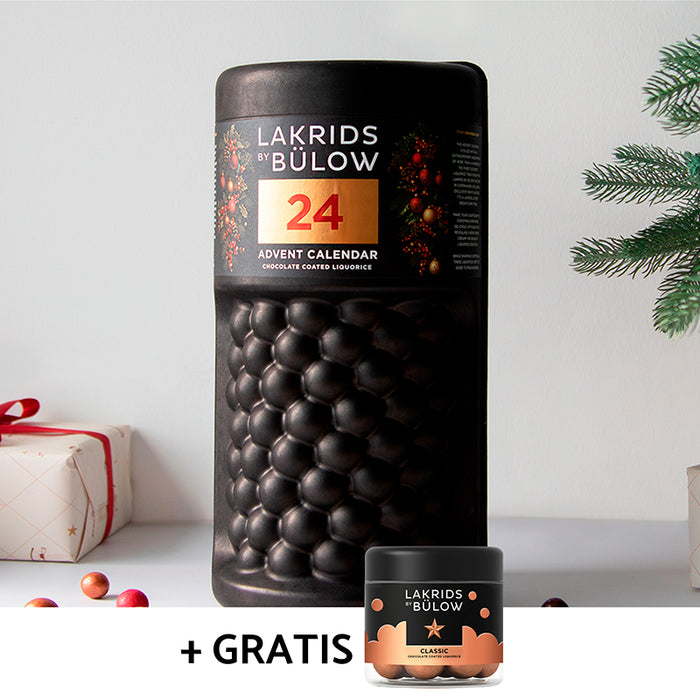 Lakrids by Bülow familiejulekalender med 24 låger i form af en stor rund bøtte.