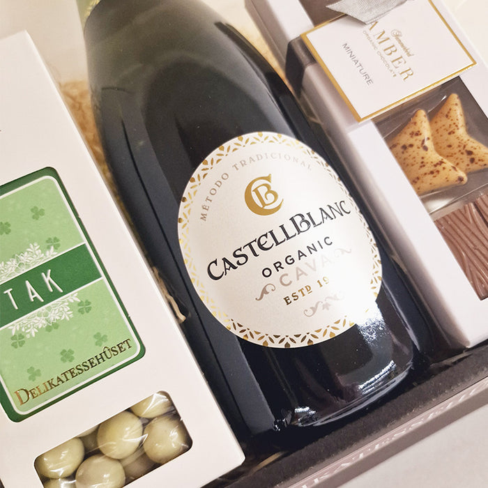 Gave TAK. Send en smuk gavekurv som tak for hjælpen