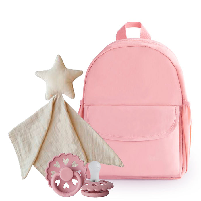 Barselsgave - lille rygsæk med sut og nusseklud til den nyfødte pige