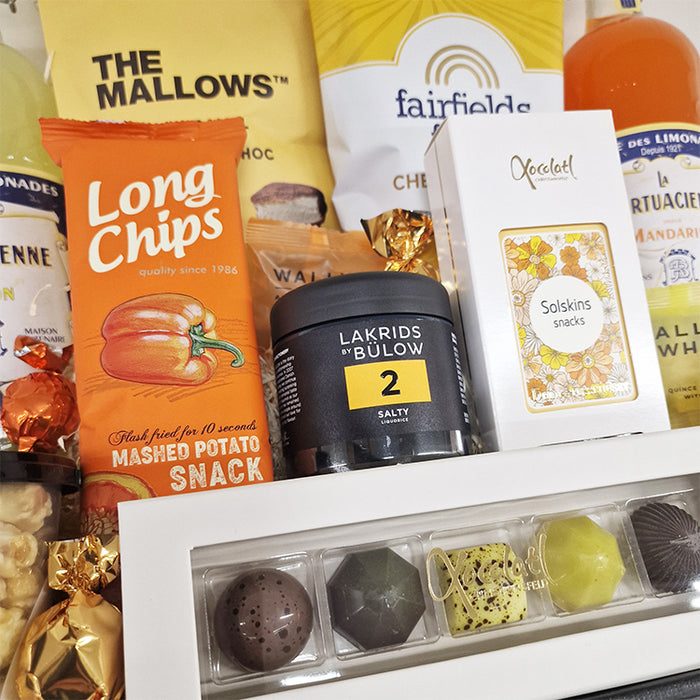 Sommer gavekurv med lemonade og lækkerier