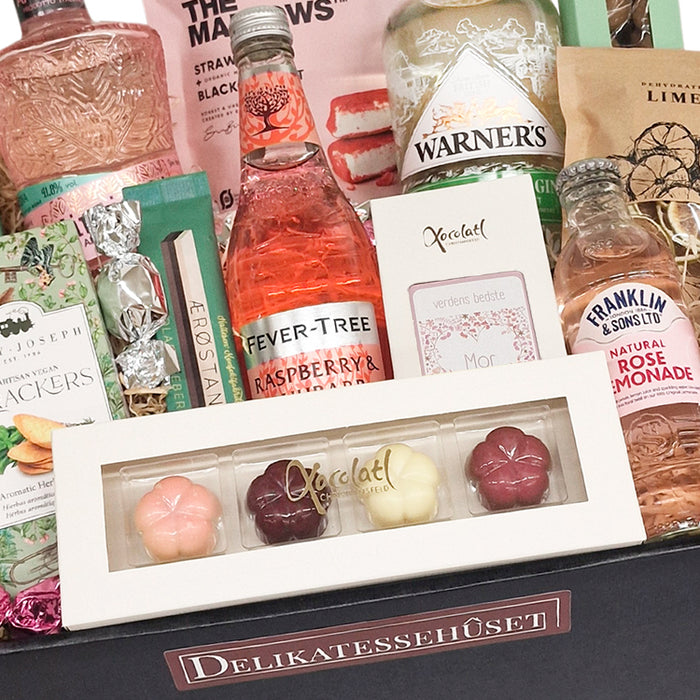 Mors dag gave med gin og tonic. Forkæl din mor med en overdådig gavekurv