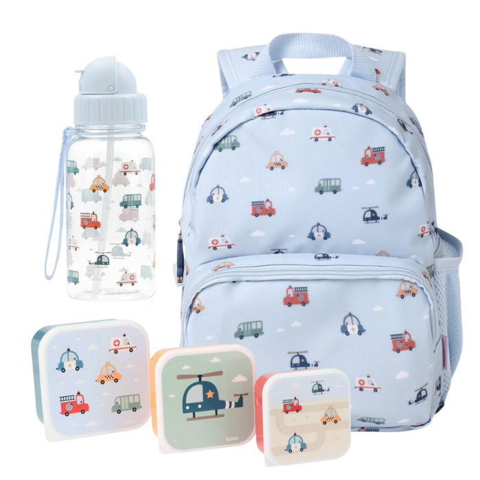 Denne søde og praktiske sampak er perfekt til børnehavebarnet, der er klar til hverdagen fyldt med leg, læring og små eventyr.
Sættet indeholder en Mini Rygsæk, en Plastikflaske med sugerør og et sæt med tre madkasser – alt sammen i børnevenligt design med glade farver og motiver, som dit barn vil elske.