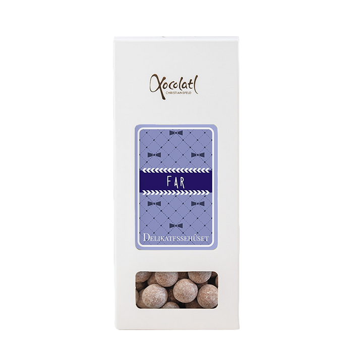 Æske med far indstik med hasselnødder i chokolade