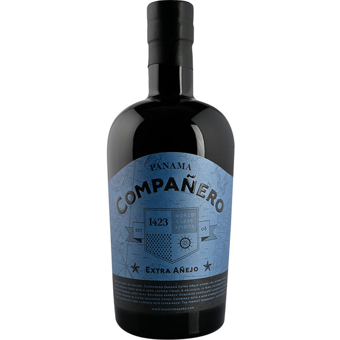 En flaske Compañero Extra Añejo.