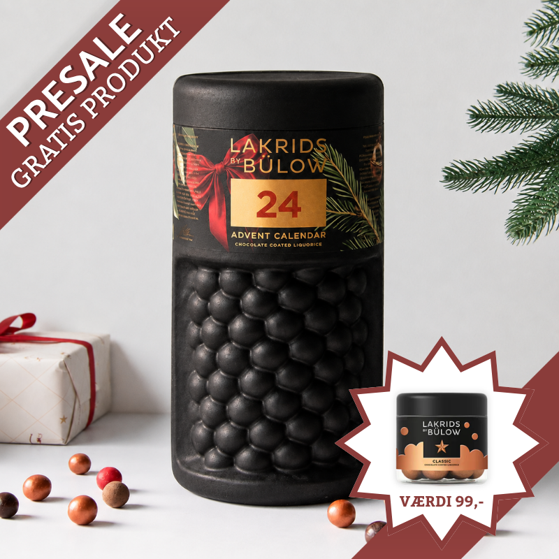 Stor Lakrids by Bülow familie julekalender 2026. Bestil hos Delikatessehuset og modtag en gratis bøtte Classic (værdi 99,-)