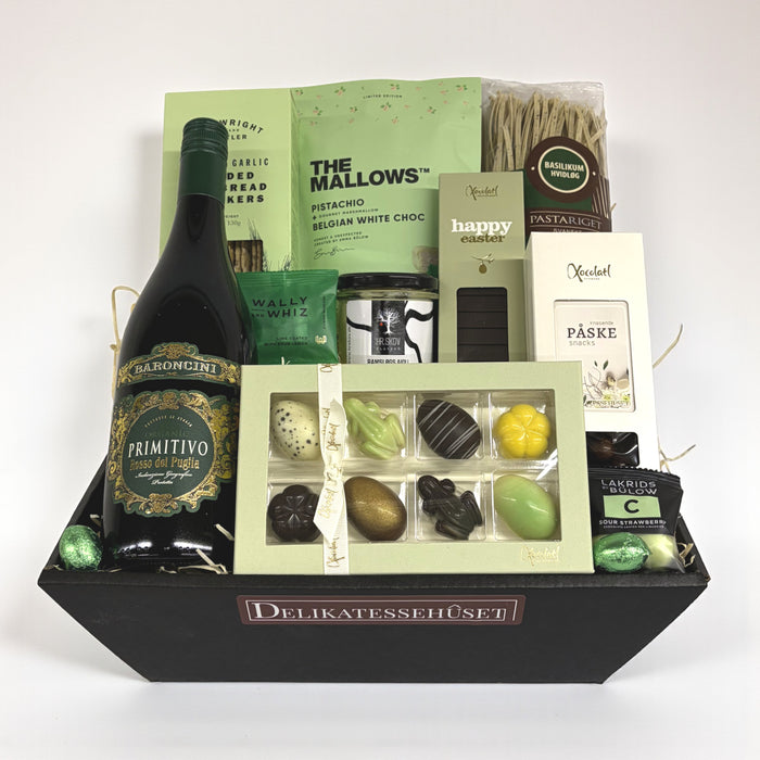 Påskegave med rødvin, salte- og søde snacks