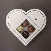 White Heart 4 fra Xocolatl – hvid hjerteæske med 4 fyldte chokolader