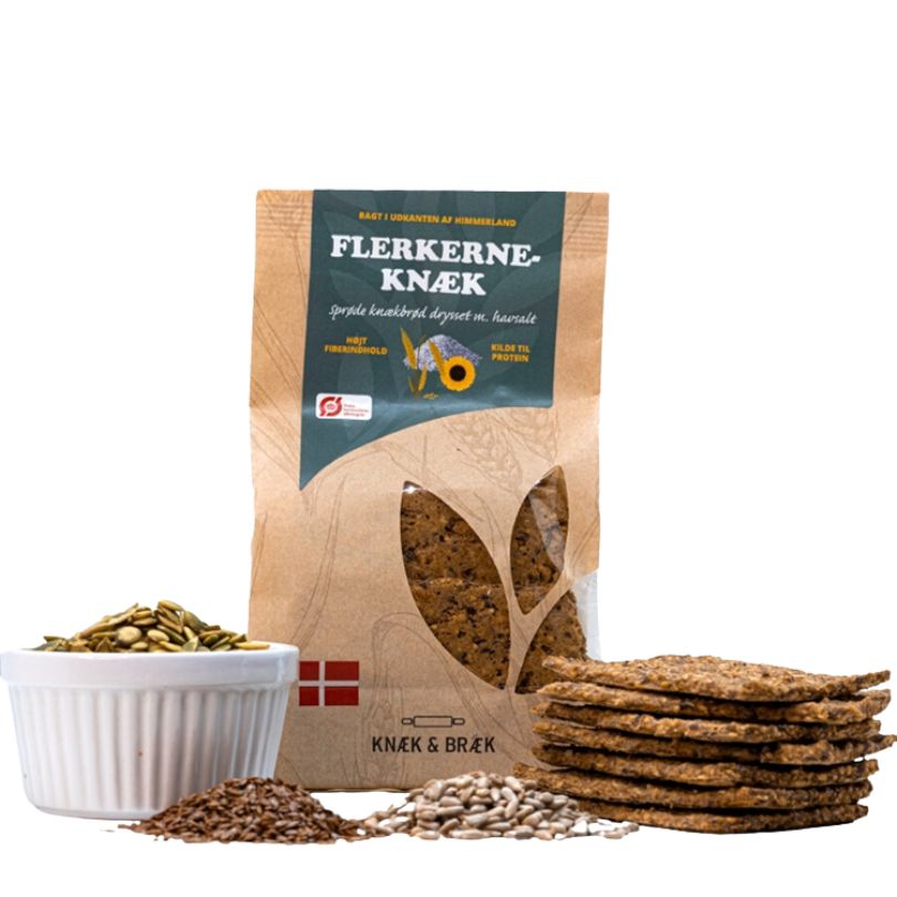 Sprøde Knæk og Bræk flerkerneknæk med havsalt og diverse sunde kerner.