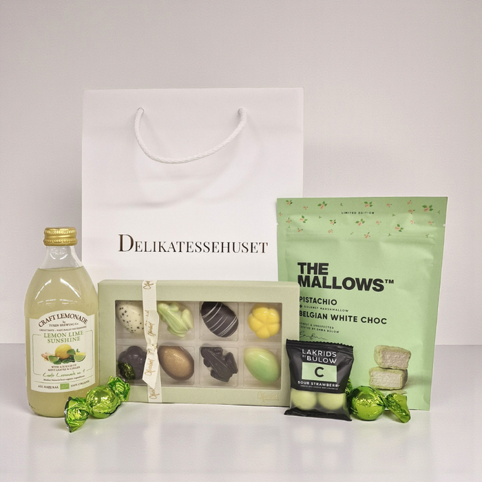 Forårsgrøn påskegave med lemonade, påskeæg og lækkerier