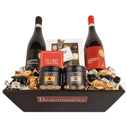 Tillykke gavekurv med Amarone og Ripasso, chokolade og lakrids