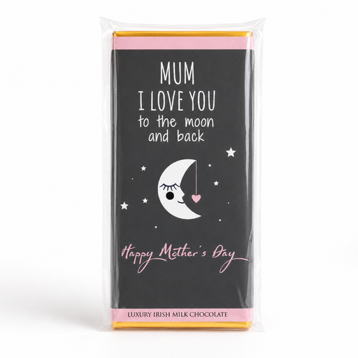 Budskabschokolade “Mum, I love you to the moon and back” med belgisk mælkechokolade og elegant mors dags-design med måne, stjerner og lyserøde detaljer.