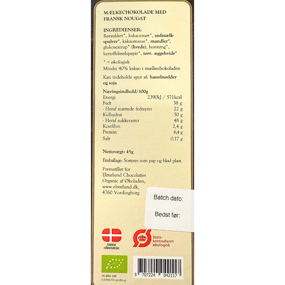 Bagside af Elmelund Chocolatier mælkechokolade med fransk nougat med ingrediensliste og næringsindhold.