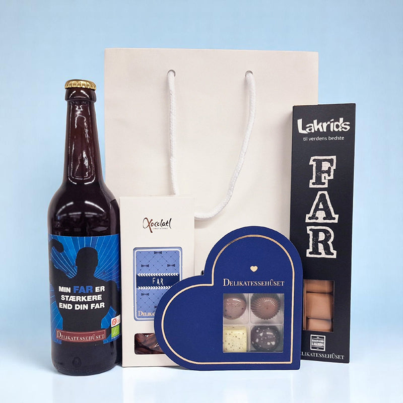 Gavepose til Fars dag med dansk øl og danske lækkerier. Der er både chokolade, lakrids og saltede mandler.