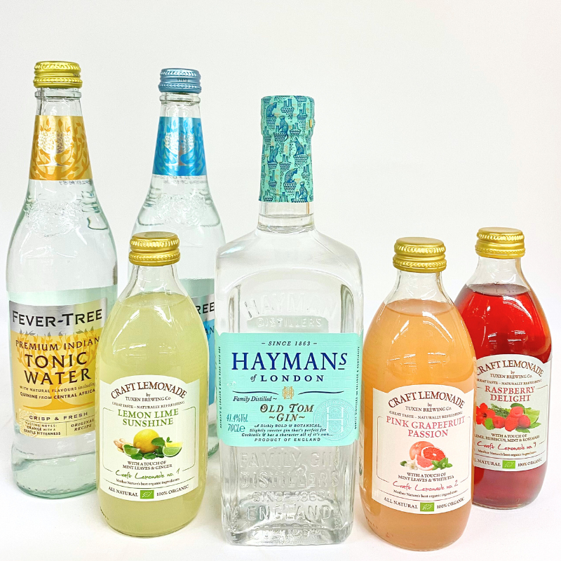 Drinkpakke med gin, tonic og lemonader. Lækre sommer drinks.
