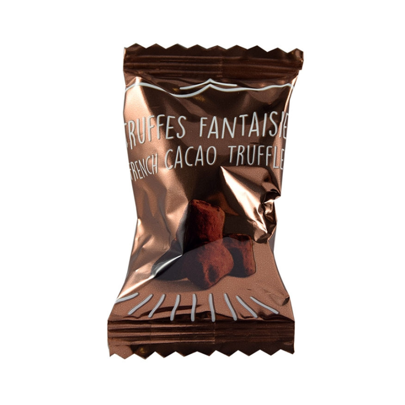 Chokoladetrøffel med lakrids fra Weibel pakket enkeltvis i brun folie