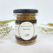 Rød pesto i glas fra Delikatessehuset.