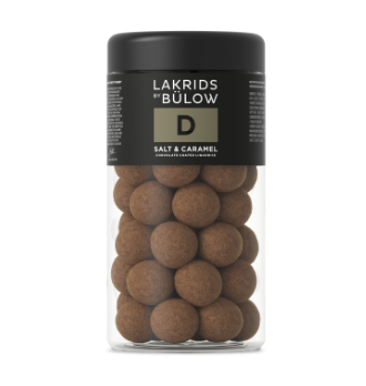 Lakrids by Bülow D - Salt & Caramel chokoladeovertrukket lakrids i gennemsigtig bøtte.