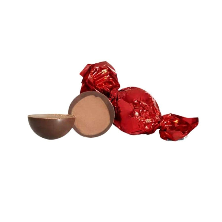 Chokoladekugler af mælkechokolade med honning og nougatcrisp