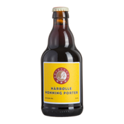 Flaske med Hårbølle Honning Porter øl fra Bryghuset Møn til gavekurve.