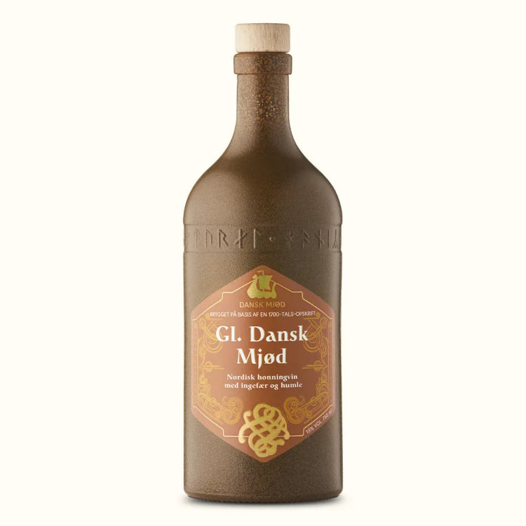 En flaske Gl. Dansk Mjød i keramikflaske, nordisk honningvin med ingefær og humle.