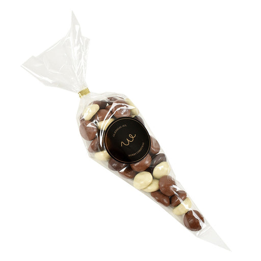 Lækre pebernødder med både mørk, hvis og lys chokolade